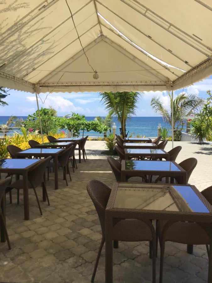 Em Royalle Hotel & Beach Resort ซานฮวน ภายนอก รูปภาพ