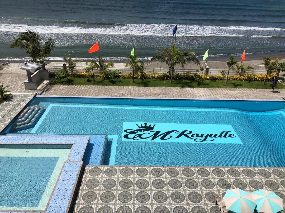 Em Royalle Hotel & Beach Resort ซานฮวน ภายนอก รูปภาพ
