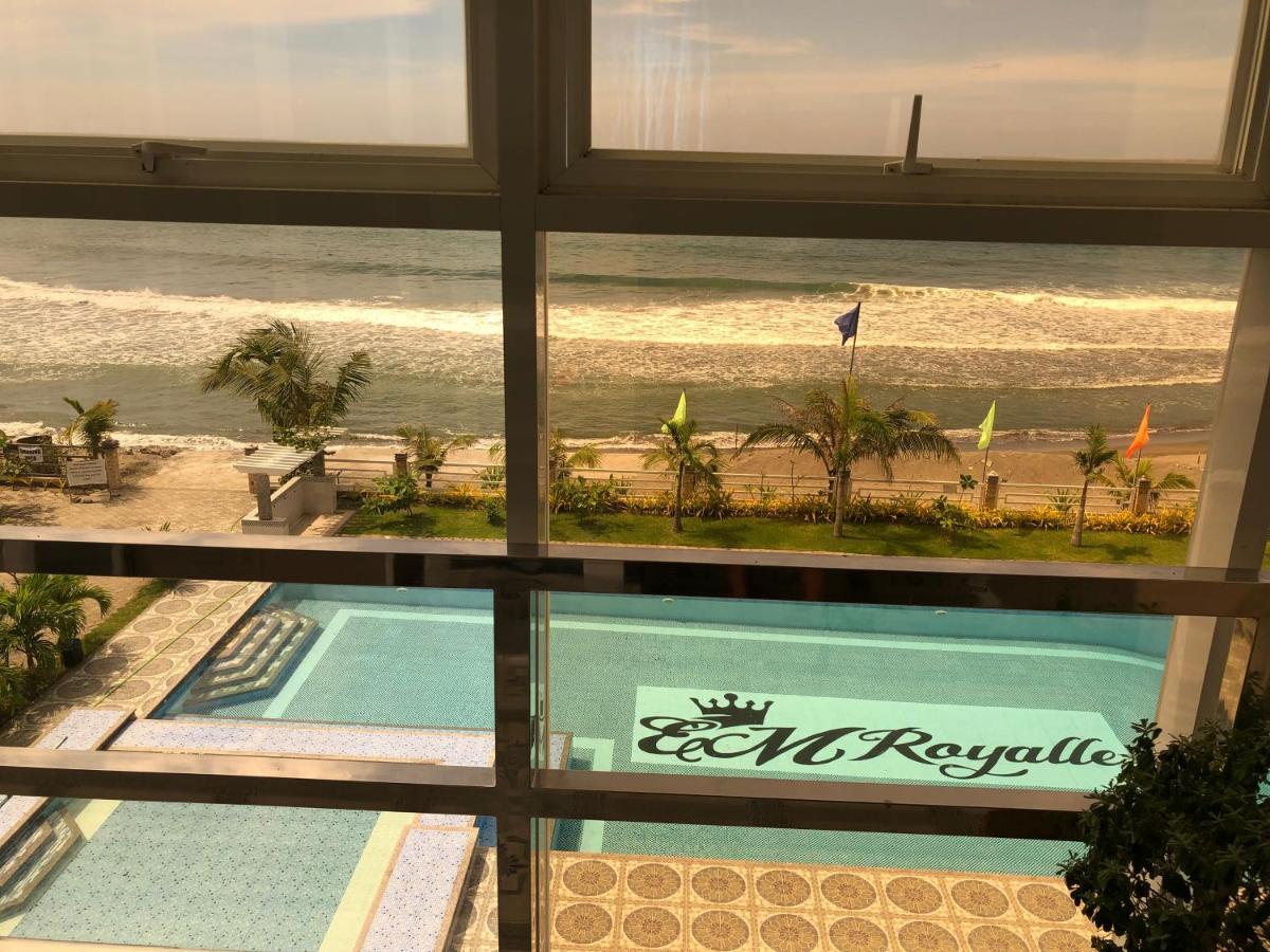 Em Royalle Hotel & Beach Resort ซานฮวน ภายนอก รูปภาพ